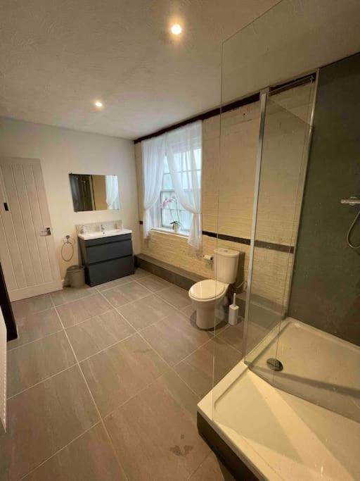 The Old Hay Barn - Games Room, Gym, Sleeps 8 Godmanchester Exterior photo